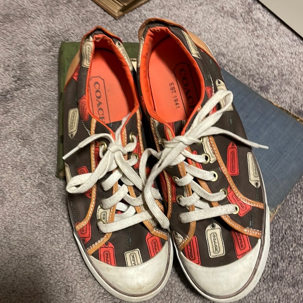 Coach Barrett Sneakers in Tag Print Size 10